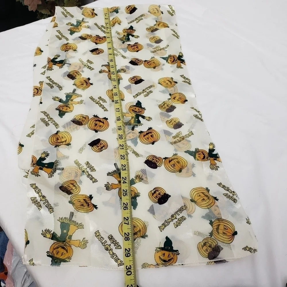HALLOWEEN Jack o Lantern Scarf cream with orange and green 60